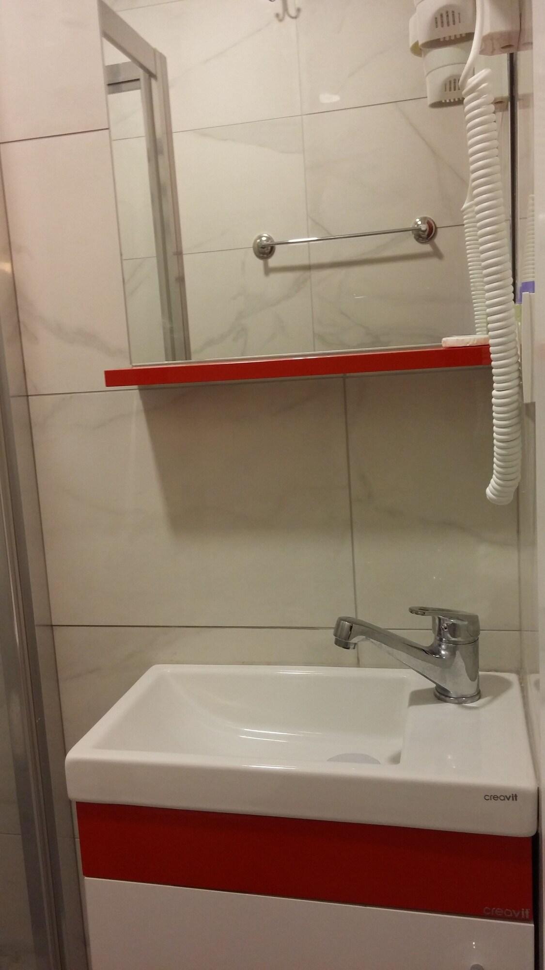 Otel Kayisi 3*